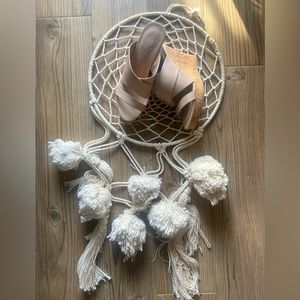 Charles By Charles David Leslie Nude Wedge Sandal (Size 7 1/2)